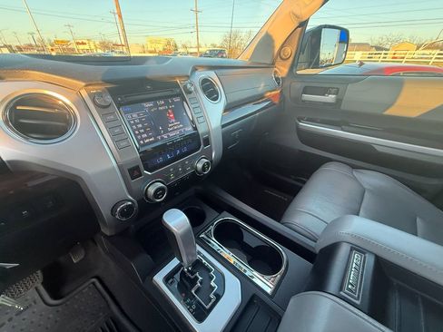 Used 2015 Toyota Tundra Limited w/ Limited Premium Package image 17