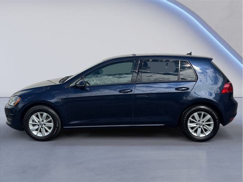 Used 2016 Volkswagen Golf S FWD image 3