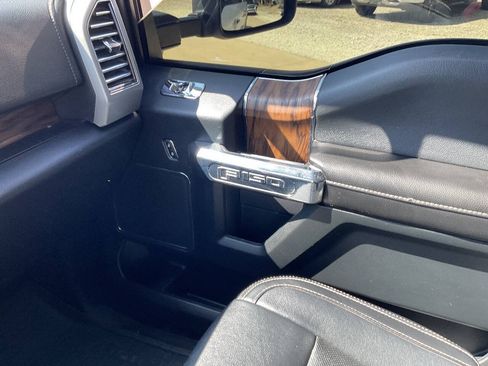 Used 2019 Ford F150 Lariat AWD/4WD image 18