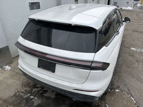 Used 2024 Lincoln Nautilus Premier w/ Jet Appearance Package image 5