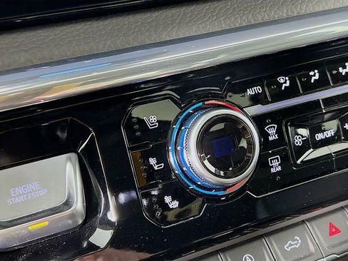 Certified 2024 GMC Sierra 1500 Denali w/ Denali Reserve Package image 16