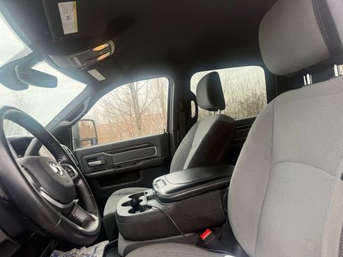 Used 2023 RAM 3500 Big Horn w/ Level 1 Equipment Group image 11