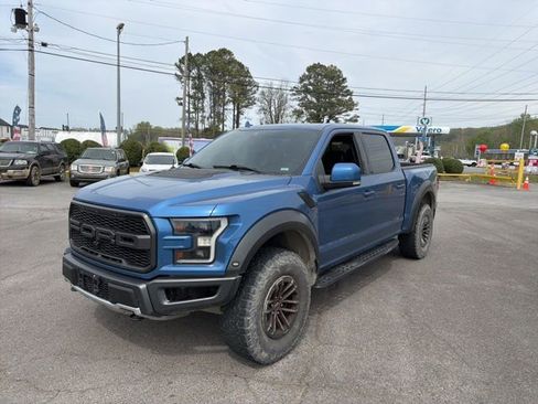 Used 2019 Ford F150 Raptor w/ Equipment Group 802A Luxury image 2