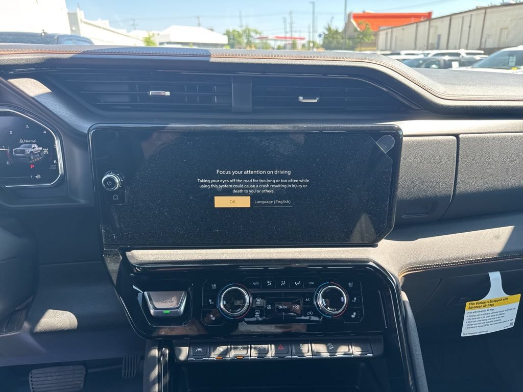 New 2026 GMC Sierra 1500 AT4 w/ AT4 Premium Package AWD/4WD image 17