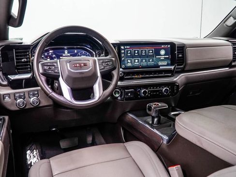 Used 2024 GMC Sierra 1500 SLT w/ SLT Premium Plus Package image 5