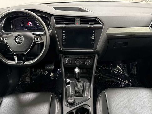 Used 2021 Volkswagen Tiguan SEL image 27