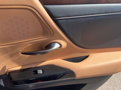 Used 2023 Lexus ES 350 w/ Premium Package image 26