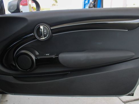 Used 2022 MINI Cooper S image 35