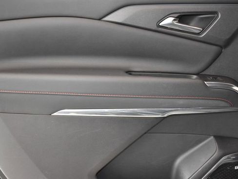 Used 2024 Chevrolet Traverse RS w/ LPO, Floor Liner Package AWD/4WD image 21