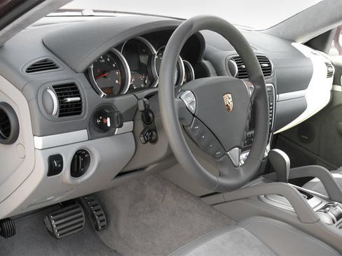 Used 2008 Porsche Cayenne S AWD/4WD image 4