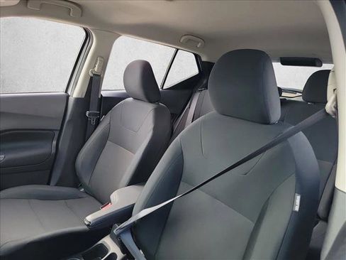 Used 2025 Nissan Kicks Play S image 13