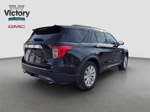 Used 2022 Ford Explorer Limited w/ Limited Technology Package image 15