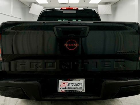 Used 2024 Nissan Frontier PRO-4X w/ Off-Road Protection Package image 8