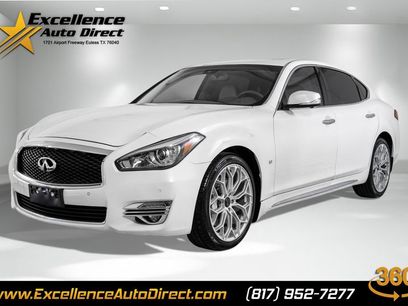 Used 2017 INFINITI Q70 L 3.7