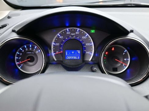 Used 2012 Honda Fit Sport image 39