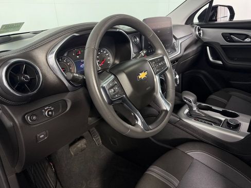 Used 2025 Chevrolet Blazer LT AWD/4WD image 20