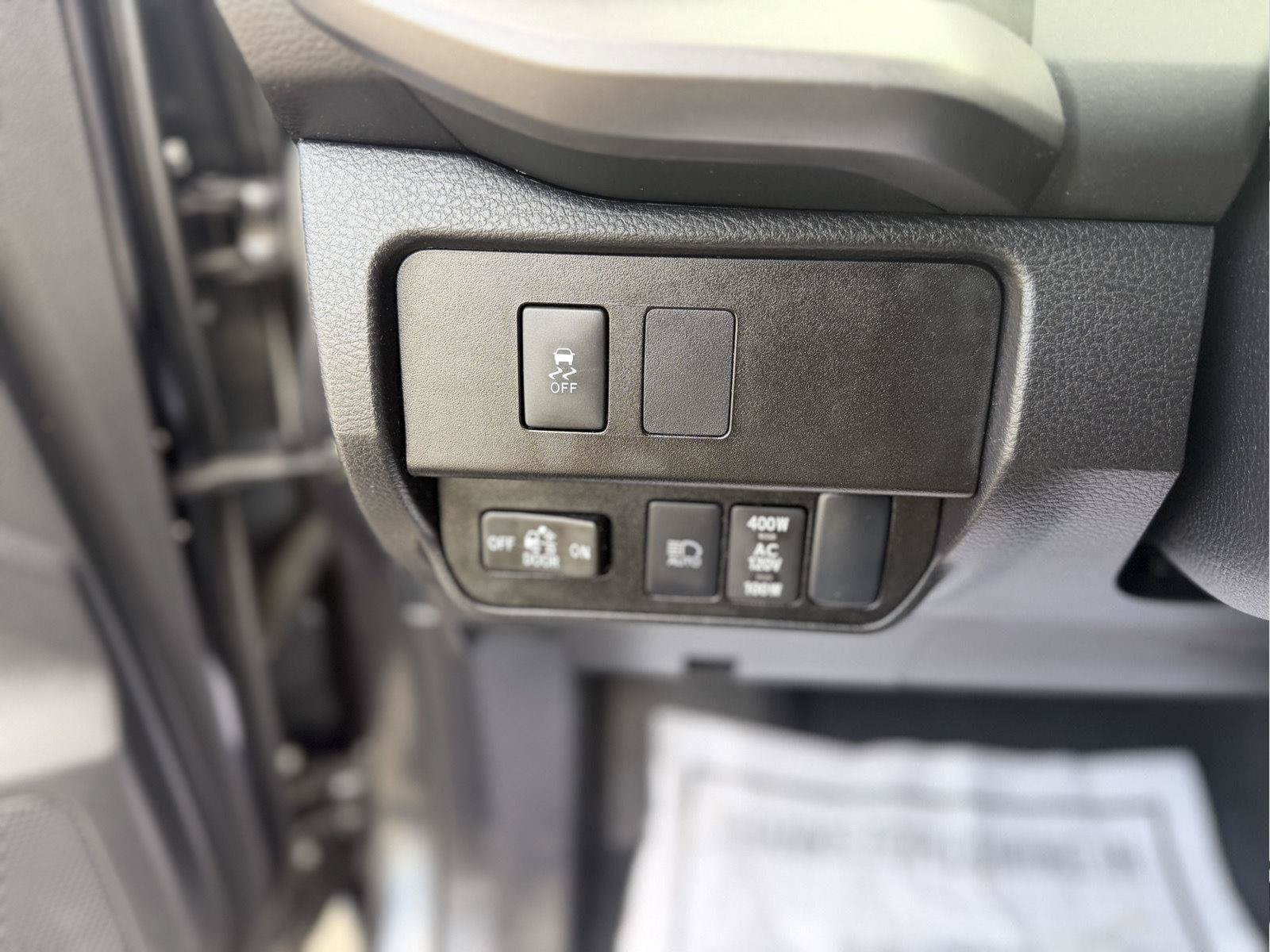 Used 2022 Toyota Tacoma TRD Sport AWD/4WD image 13