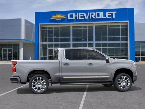 New 2026 Chevrolet Silverado 1500 High Country AWD/4WD image 6