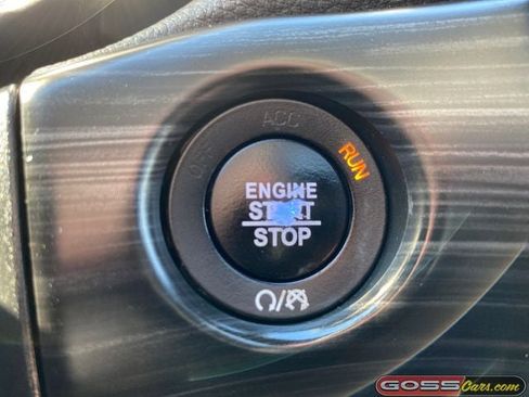 Used 2019 Jeep Grand Cherokee Limited image 10