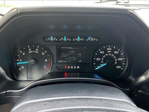 Used 2019 Ford F150 XL w/ Equipment Group 101A Mid AWD/4WD image 22