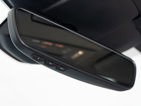 New 2026 Lexus ES 350e FWD image 33