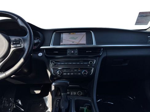 Used 2019 Kia Optima EX w/ Technology Package FWD image 11
