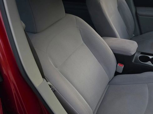 Used 2013 Nissan Rogue S FWD image 17