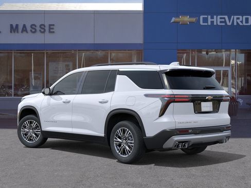 New 2026 Chevrolet Traverse LT AWD/4WD image 3