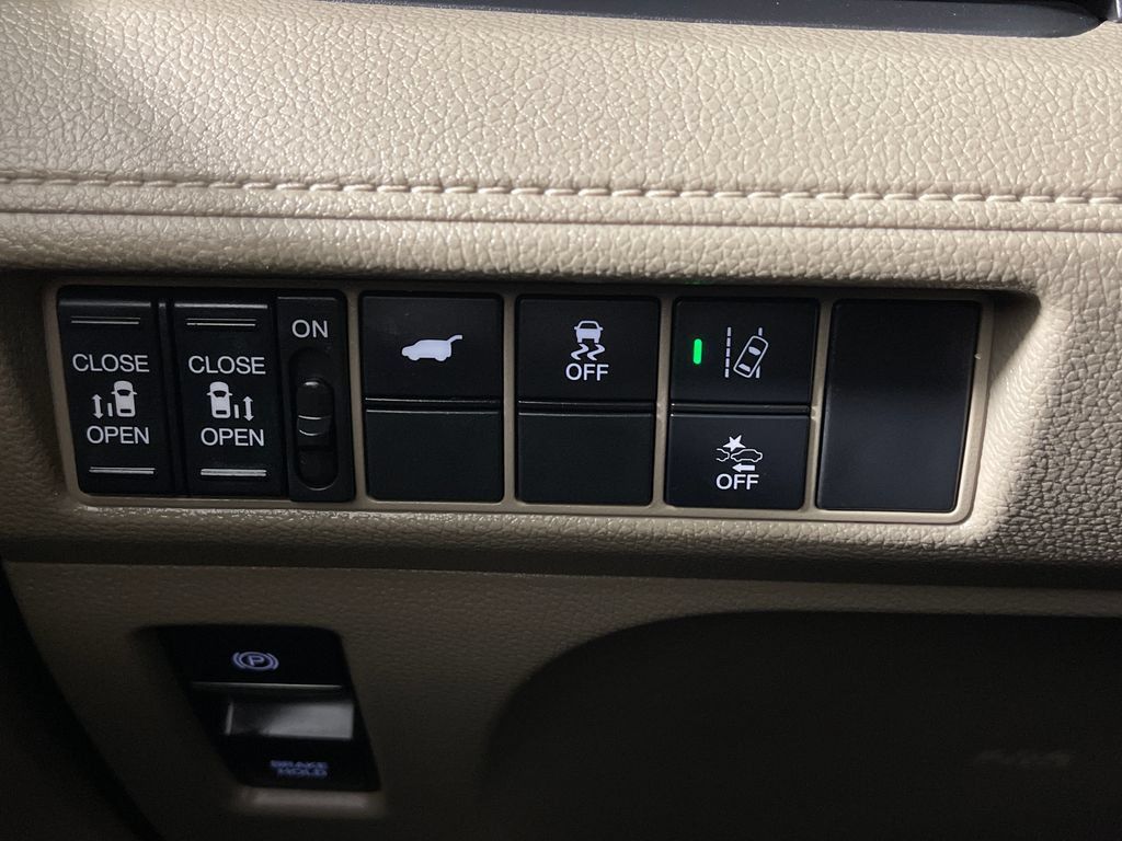 Used 2019 Honda Odyssey EX-L image 30