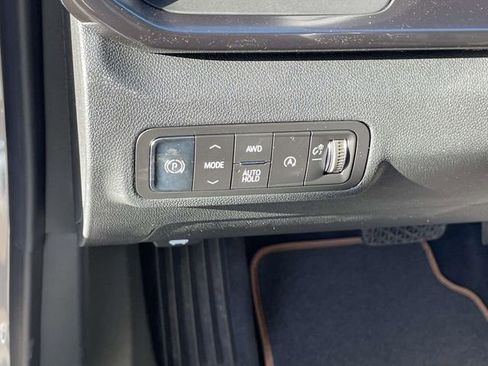 New 2026 GMC Terrain AT4 w/ Convenience Package III image 18