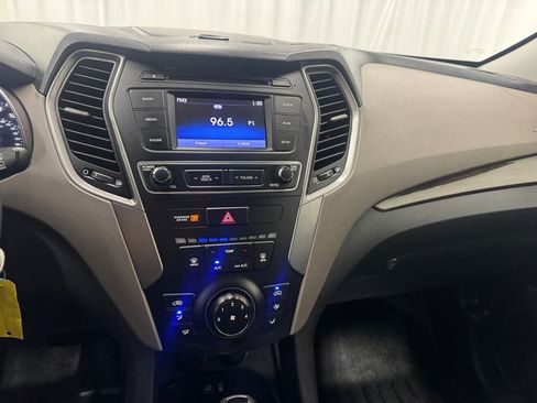 Used 2018 Hyundai Santa Fe Sport AWD/4WD image 25