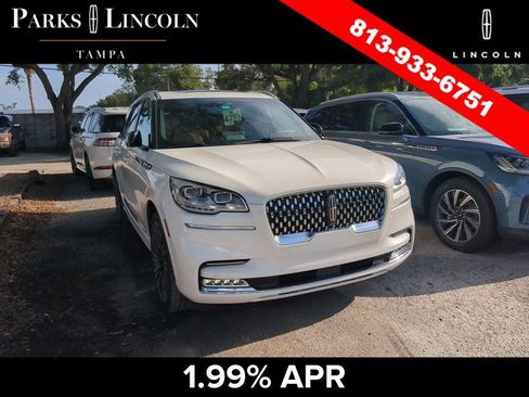 Used 2024 Lincoln Aviator Black Label w/ Dynamic Handling Package AWD/4WD image 3