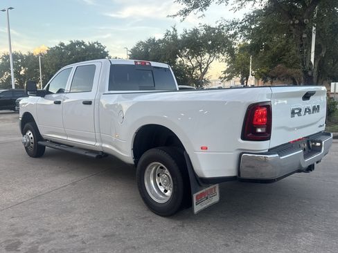 Used 2025 RAM 3500 Tradesman AWD/4WD image 8
