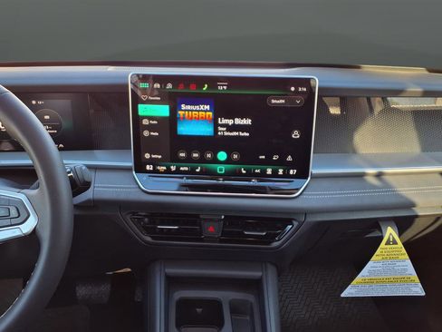 New 2026 Volkswagen Tiguan SE AWD/4WD image 17