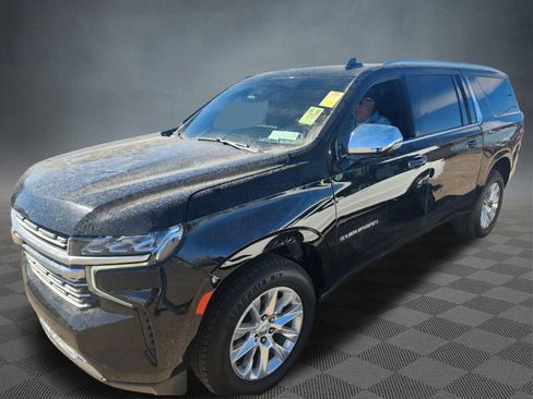 Used 2022 Chevrolet Suburban Premier image 7