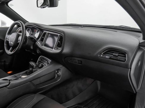 Used 2018 Dodge Challenger R/T w/ Sound Group image 10