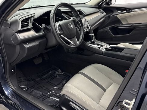 Used 2018 Honda Civic EX-T image 10