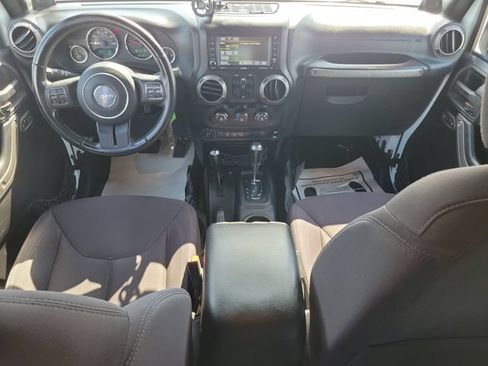 Used 2014 Jeep Wrangler Unlimited Sport w/ Quick Order Package 24S AWD/4WD image 12