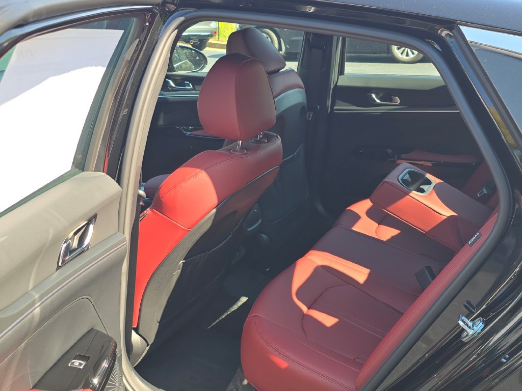 New 2027 Kia K5 GT-Line FWD image 13