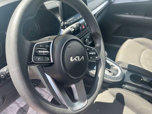 Used 2024 Kia Forte LXS FWD image 33