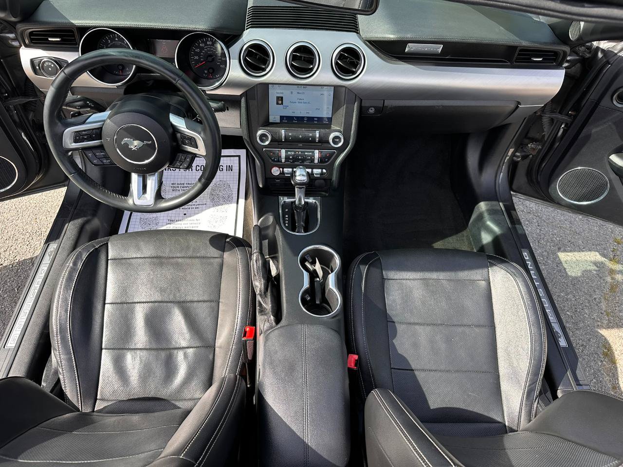 Used 2018 Ford Mustang Premium RWD image 9
