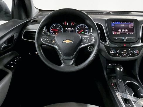 Used 2020 Chevrolet Equinox LS w/ LS Convenience Package image 10