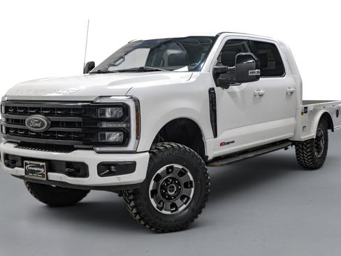 Used 2024 Ford F250 Lariat w/ Lariat Ultimate Package AWD/4WD image 4