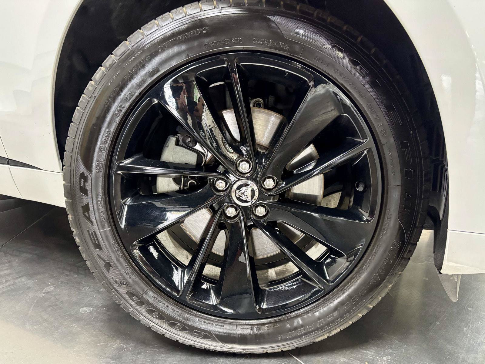 Used 2024 Jaguar F-PACE R-Dynamic S AWD/4WD image 12