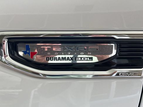 Used 2026 GMC Sierra 1500 SLT AWD/4WD image 28