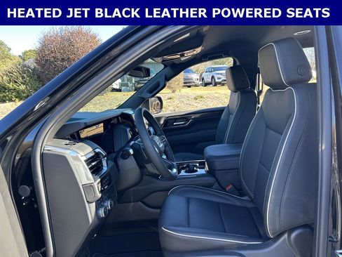 New 2026 GMC Yukon XL Elevation image 4