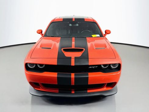 Used 2017 Dodge Challenger SRT Hellcat RWD image 2