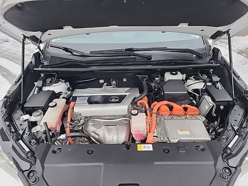 Used 2018 Lexus NX 300h AWD image 12