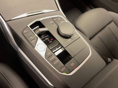 New 2026 BMW 330i Sedan w/ Convenience Package RWD image 26
