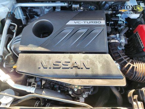 Used 2024 Nissan Rogue SV image 30